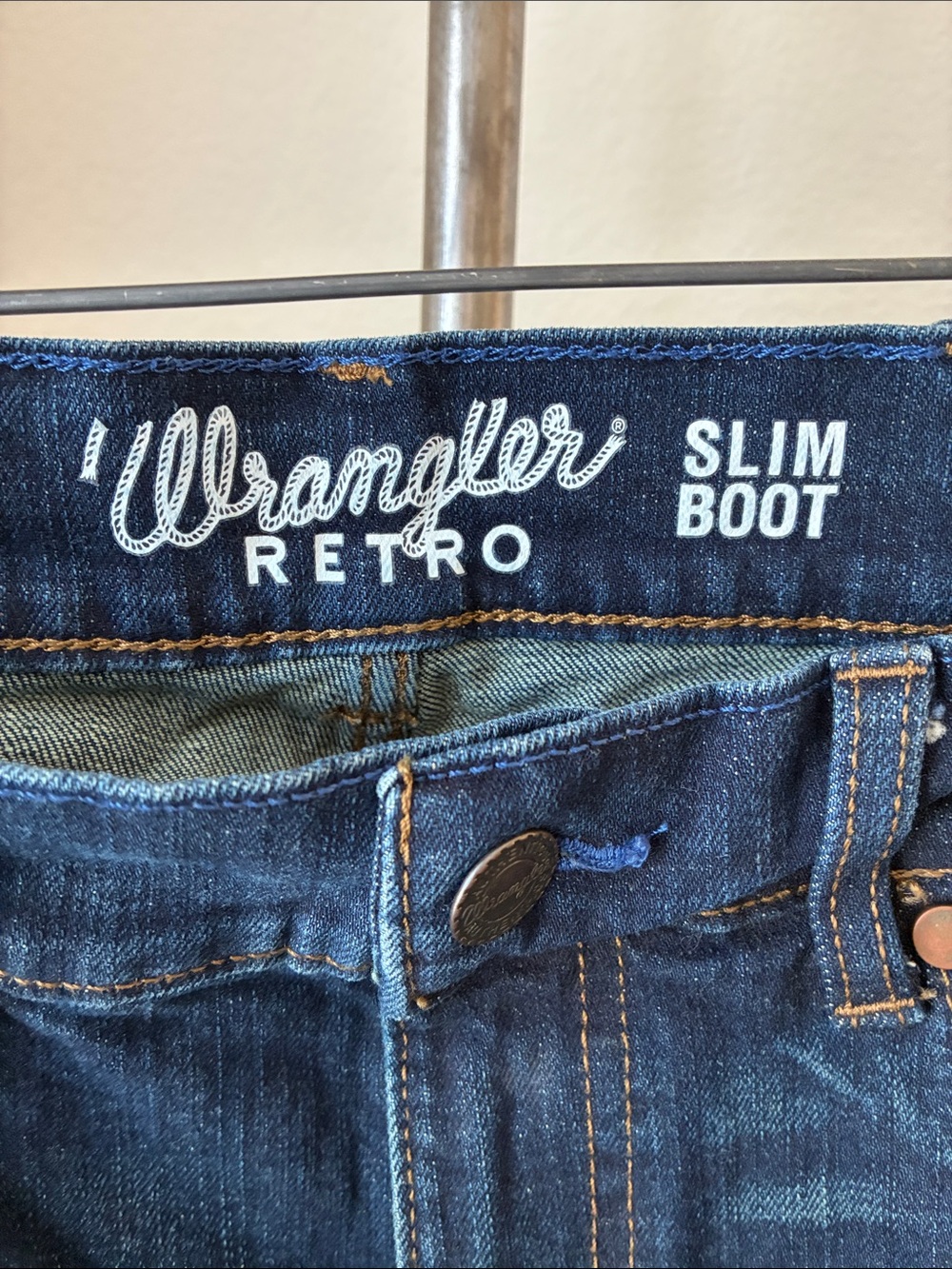 Wrangler Retro 28x34 Slim Boot Cut Dark Wash Jeans - Picture 2 of 4